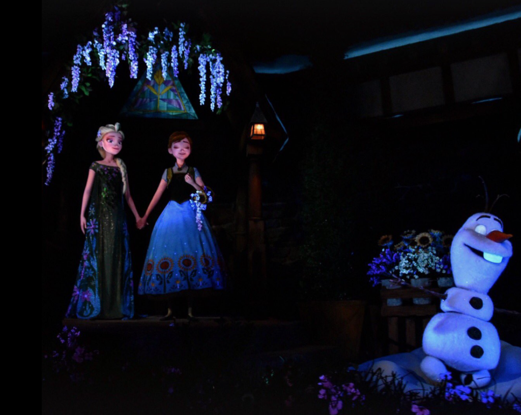 anna elsa and olaf animatonics at the frozen ever after attraction in epcot
