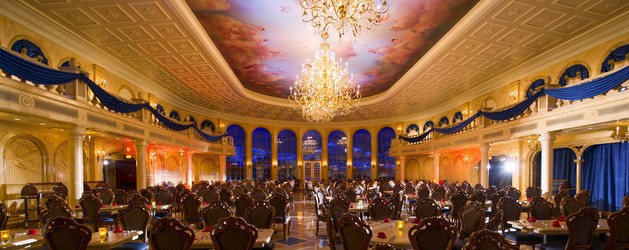 Josh Gad Joins Guests for Dinner at Be Our Guest Restaurant