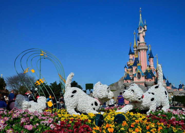 Swing Into Spring at Disneyland Paris in 2016