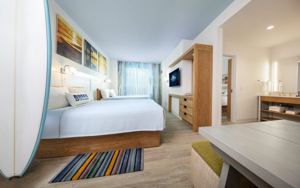 Dockside Inn and Suites room