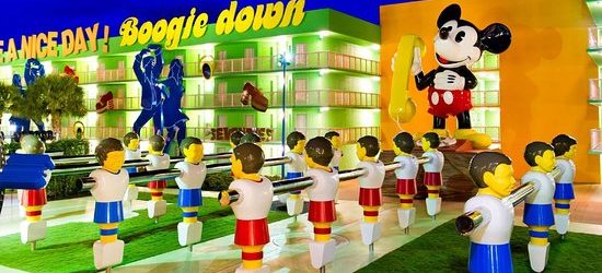 Poor Reviews of Disney’s Pop Century Resort